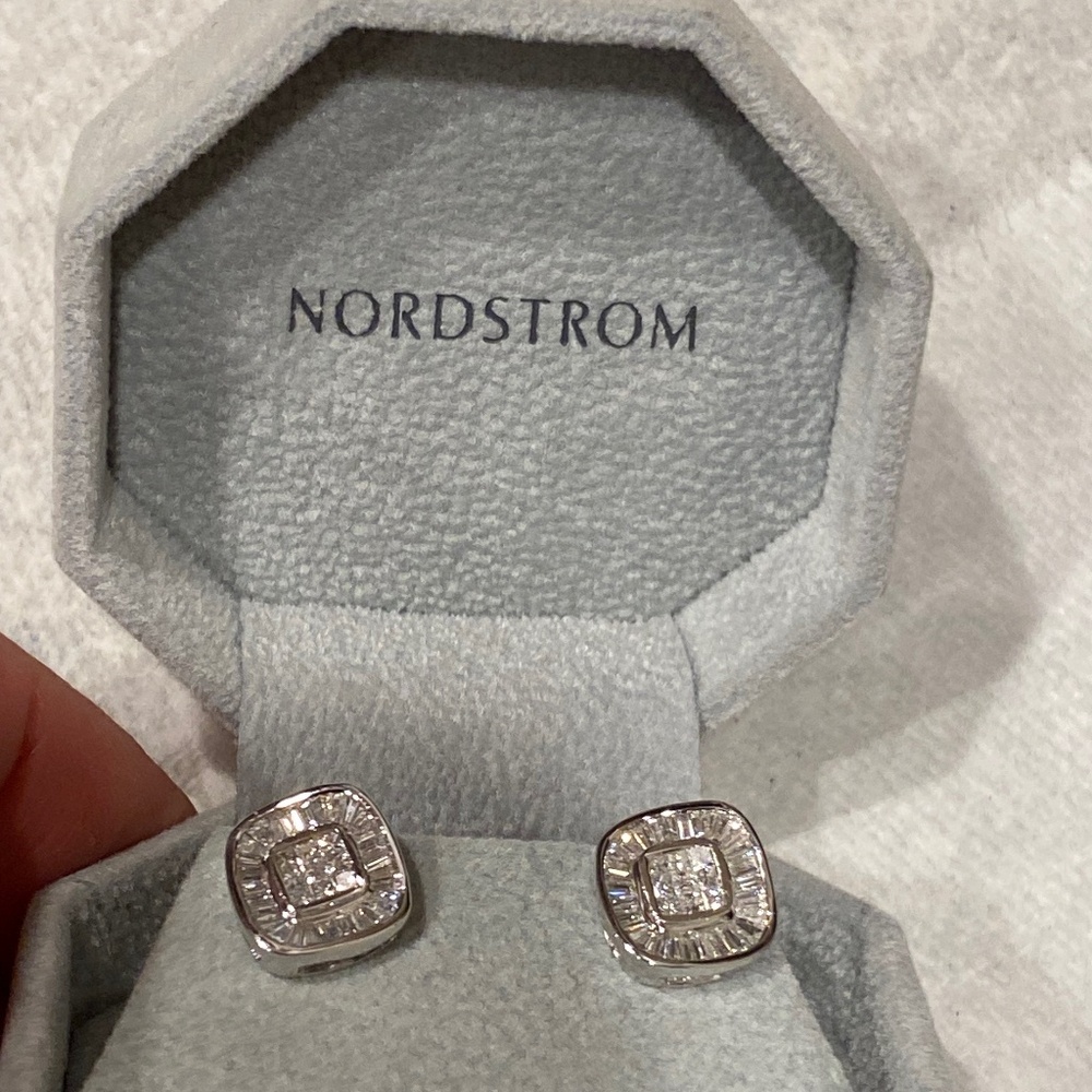 Bony Levy Baguette & Round Diamonds Earrings 18K Solid White Gold. 5.32gr EUC